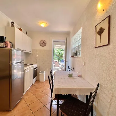 Apartment Valentina *